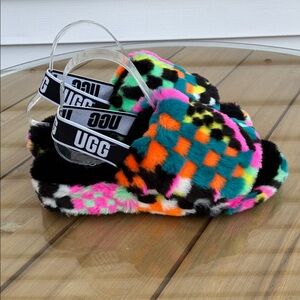 Ugg Colorful Fuzzy  Slippers
